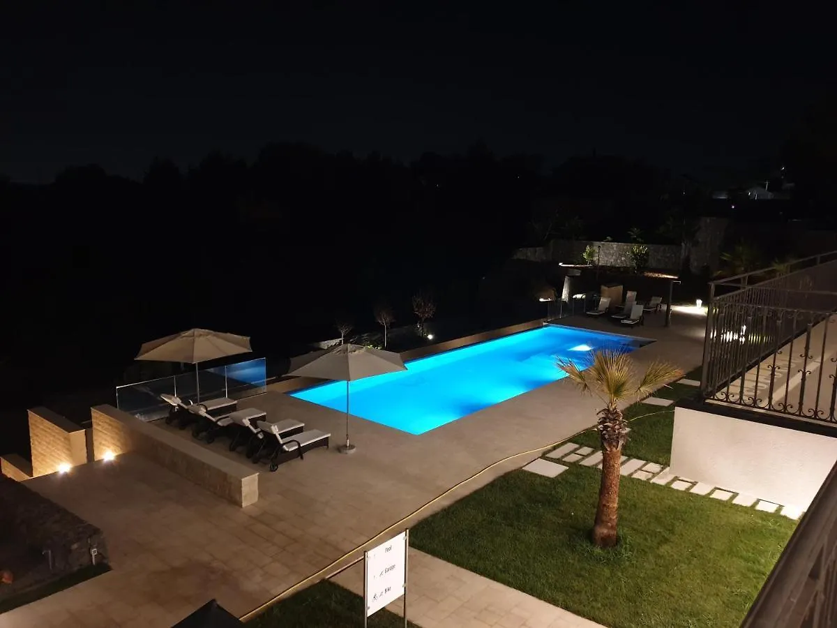 Kwatera prywatna Villa Rita Pool & Spa Mascalucia Włochy